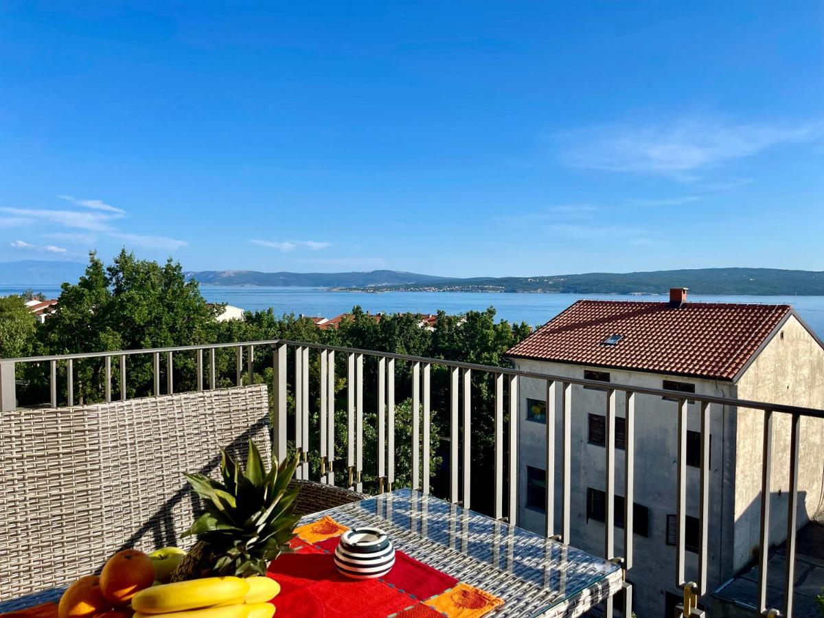 Apartments Sunflower Драмал Екстериор снимка