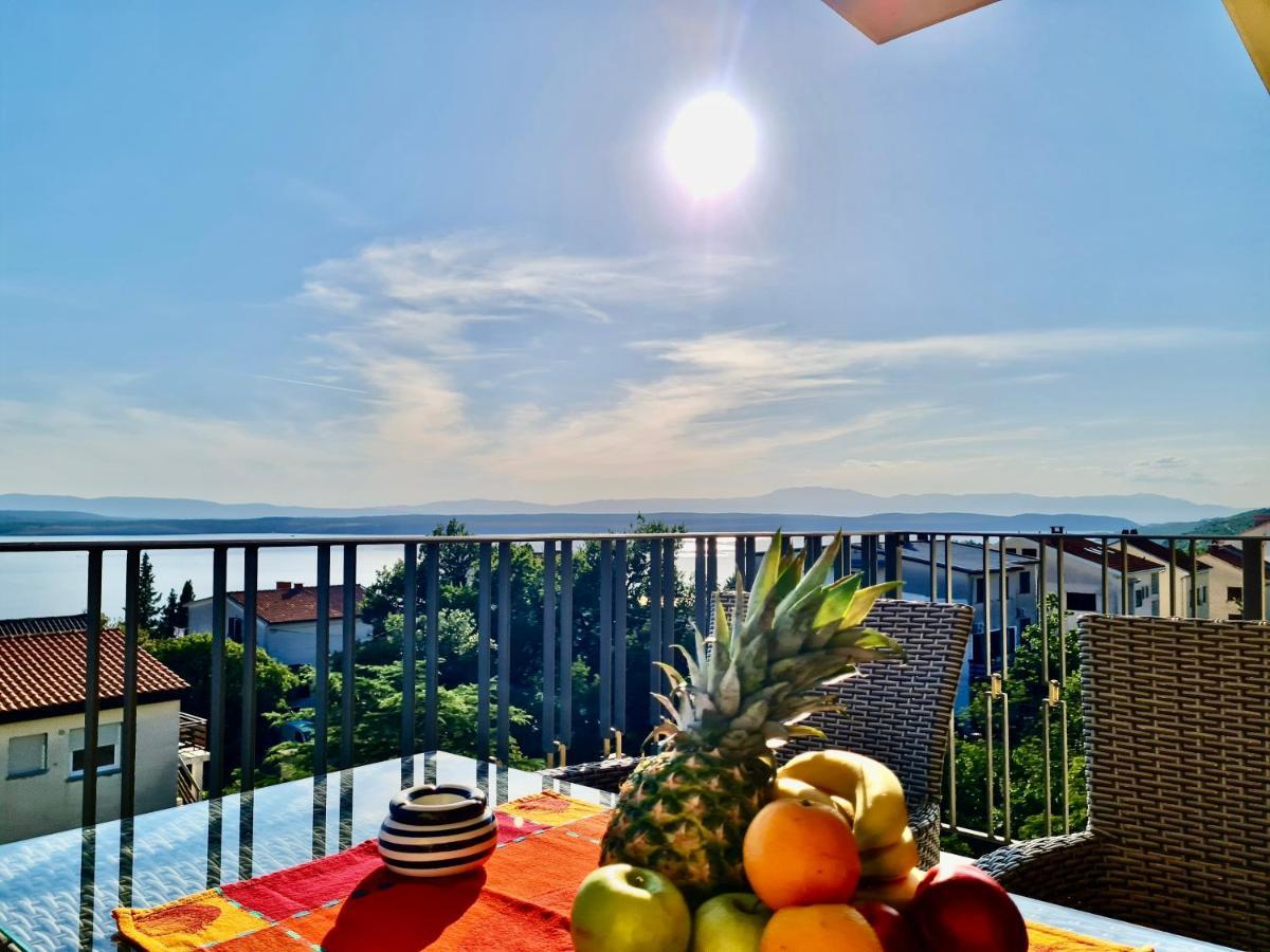 Apartments Sunflower Драмал Екстериор снимка